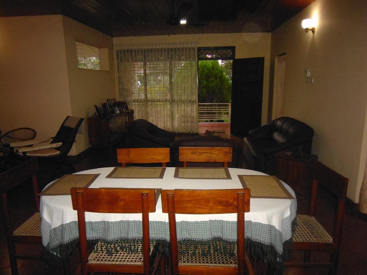 Mama'S Hostel By Taprobane Negombo Eksteriør billede