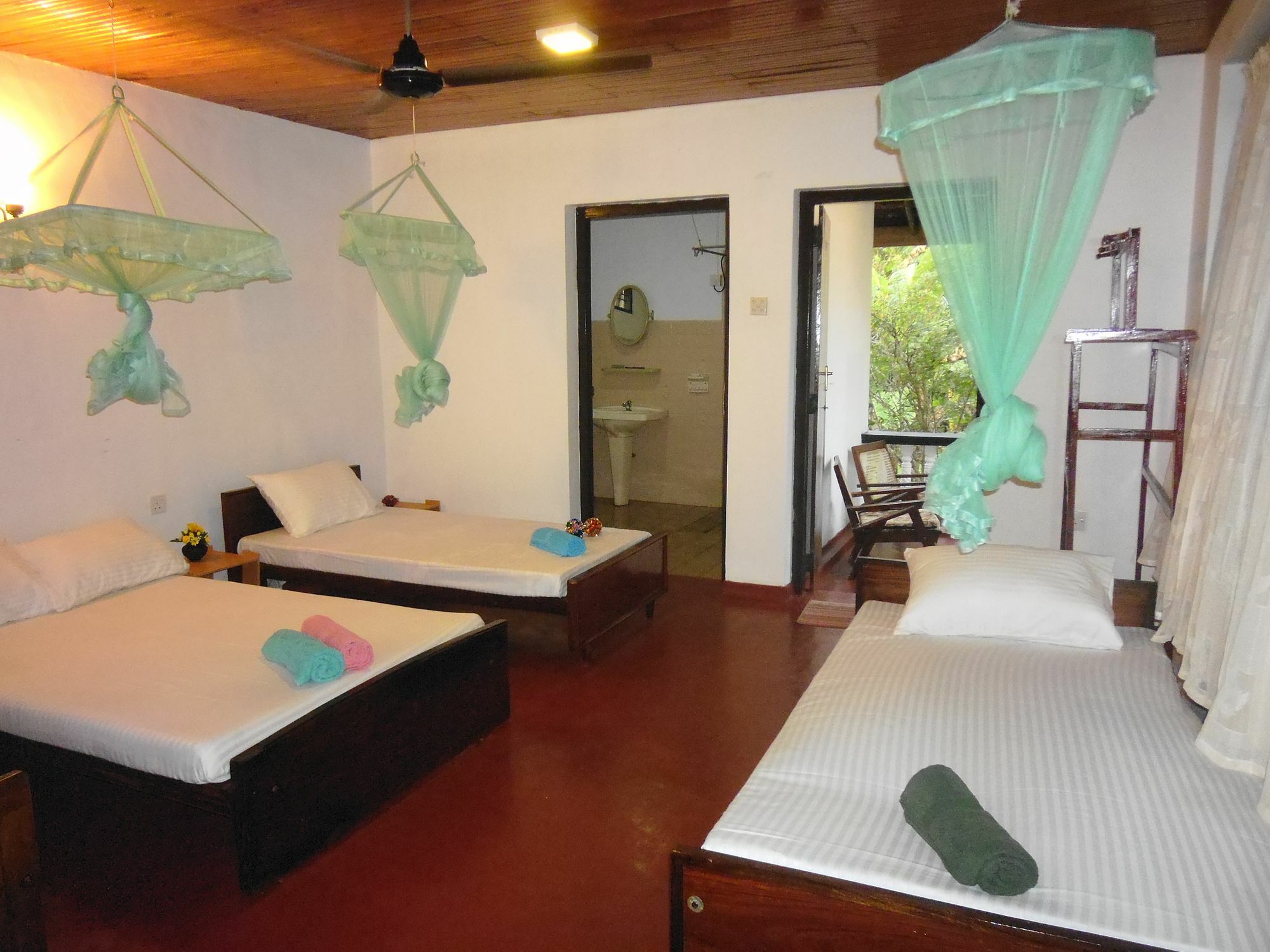Mama'S Hostel By Taprobane Negombo Eksteriør billede